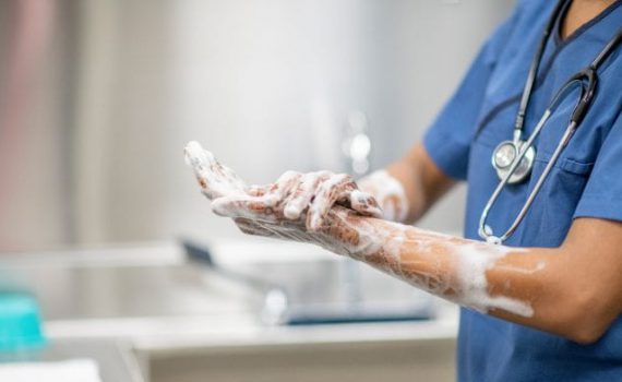 hand washing nurse