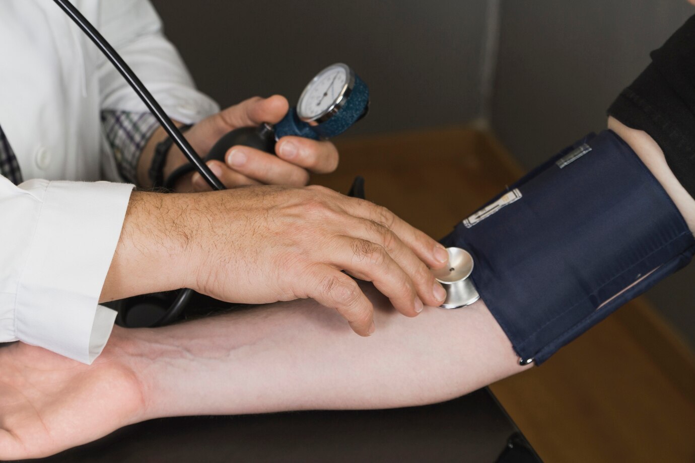 8 easy cures for blood pressure for a healthy lifestyle