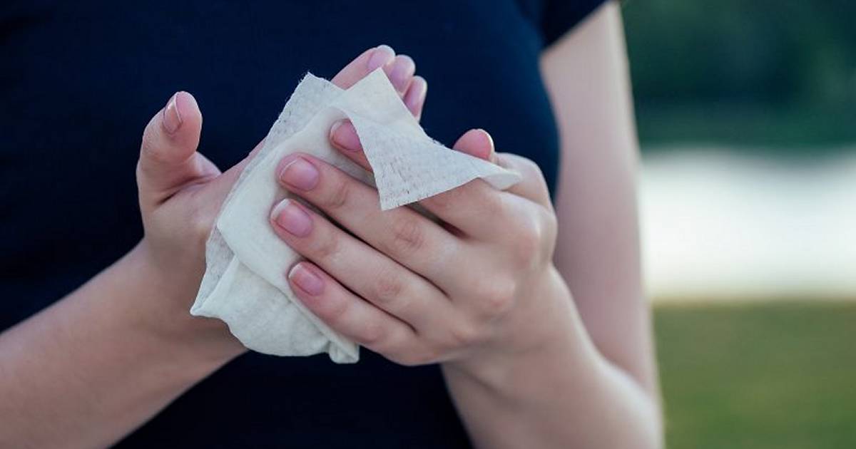 Povidone iodine wipes