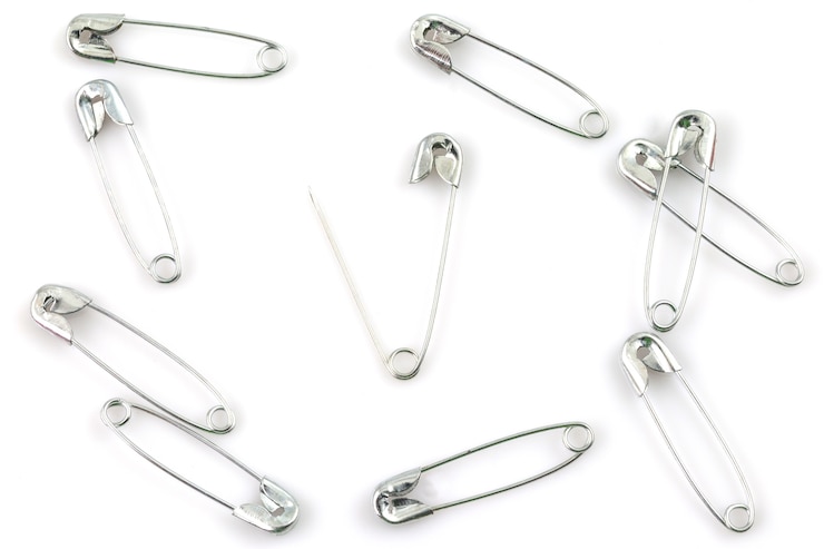 Safety Pins Set