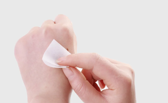 Mini alcohol swabs