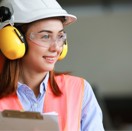 Worker wearing complete PPE