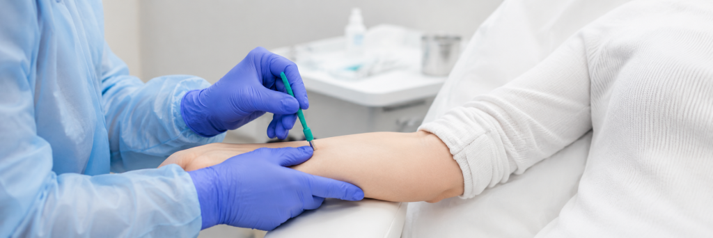 Minor Skin Procedure in a Clinical Setting