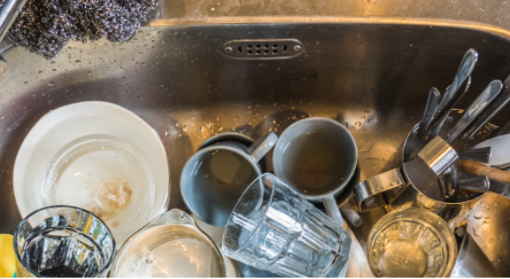 Dirty kitchen sink